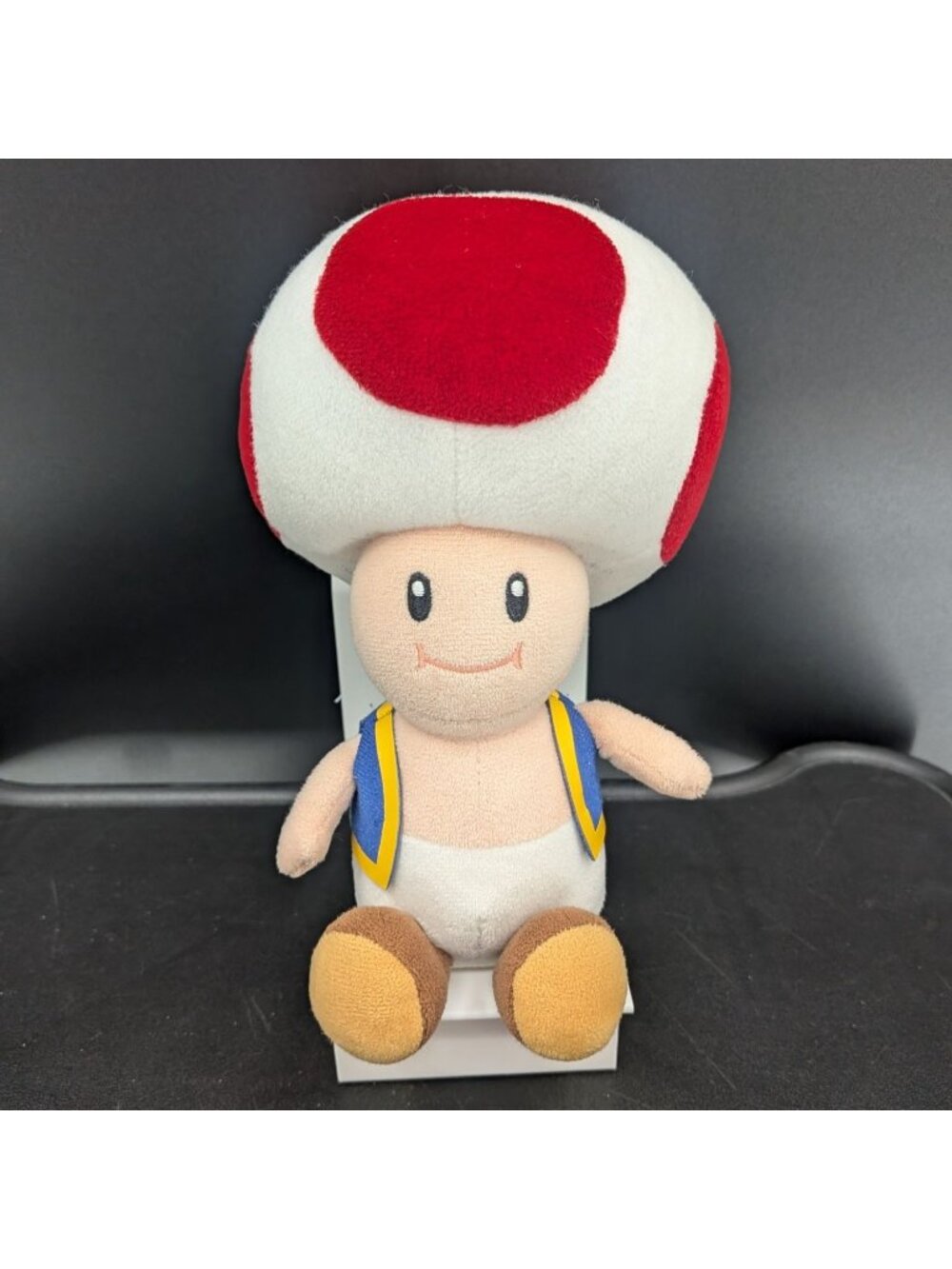 Universal Studios Super Nintendo World Toad Plush Stuffed Animal Super Mario 7.5